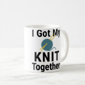 Ich habe meine Strickarbeit im Griff Kaffeetasse (VorderseiteRechts)