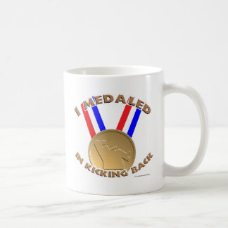 Ich habe mir vorgestellt, zurückzutreten kaffeetasse