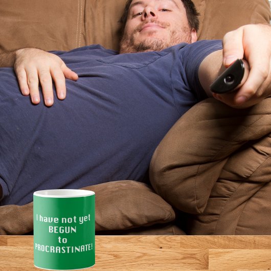 Ich habe noch nicht damit begonnen, das Zögern auf Kaffeetasse