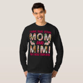 Ich habe zwei Titel Mama und Mimi und ich rockte i T-Shirt (Vorne ganz)