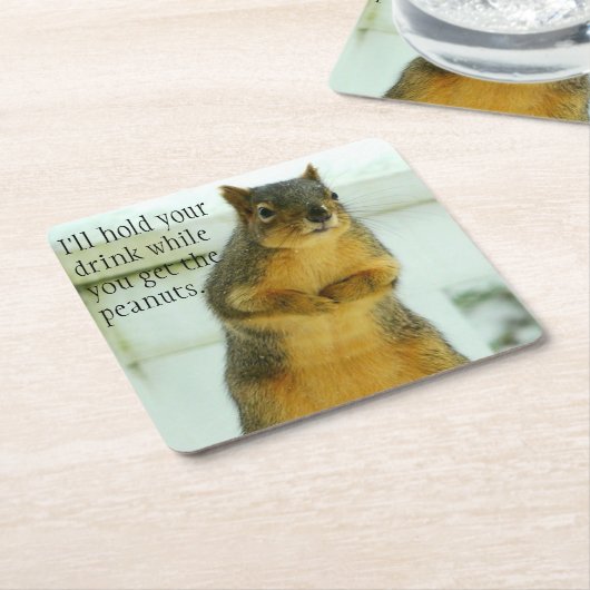 Ich halte dein Getränk... der Eichhörnchen-Papierf Rechteckiger Pappuntersetzer (angewinkelt)