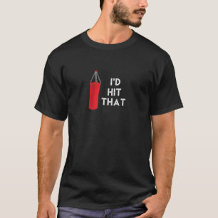 Ich hatte das lustige T-Shirt der Kampfkünste getr