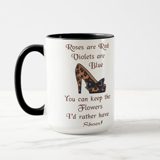 Ich hätte eher Schuhe. Tasse (Links)