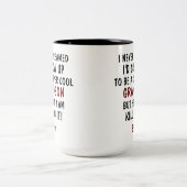 Ich hätte nie geträumt, ein Enkel zu werden Zweifarbige Tasse (Mittel)