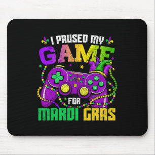 Ich hielt mein Spiel an, um hier Video Game Beads  Mousepad