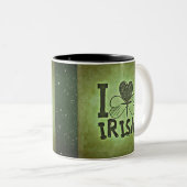 Ich höre irisches Kleeblatt St. Patrick's Day Zweifarbige Tasse (VorderseiteRechts)