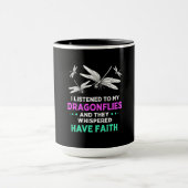 Ich hörte meinen Libellen zu. Tasse (Zentrum)