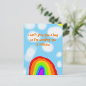 Ich kann dich nicht umarmen und einen Regenbogen s Postkarte (Stehend Vorderseite)