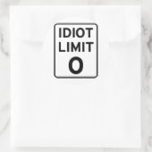 Ich kann mich nicht mehr mit Idioten befassen Runder Aufkleber (Tasche)