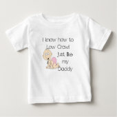 Ich kann zum niedrigen Schleichen gerade wie Baby T-shirt (Vorderseite)
