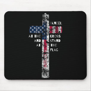 Ich knie am Kreuz und stehe an der Fahne Men Wom Mousepad