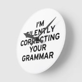 Ich korrigiere Grammatik Runde Wanduhr (Winkel)