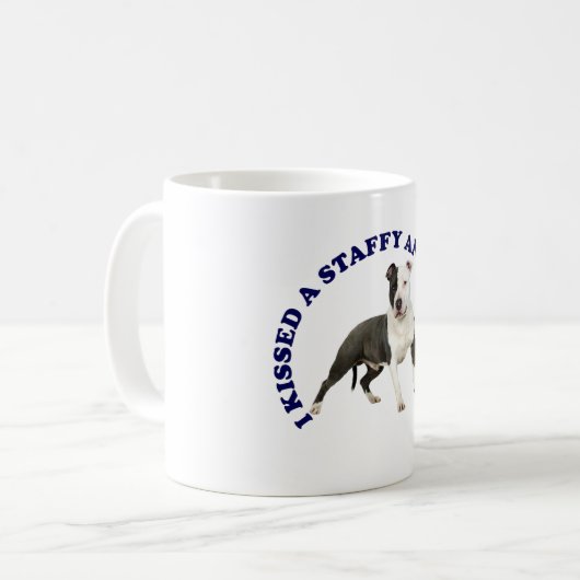 Ich küsste einen Staffy Kaffeetasse (Vorderseite Links)