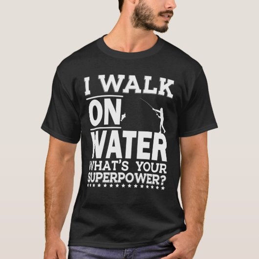 Ich laufe auf dem Wasser Funny Ice Fischerei Fisch T-Shirt (Vorderseite)