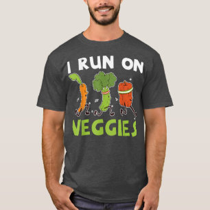 Ich laufe auf Gemüse Obst und Gemüse Gemüse Gemüse T-Shirt