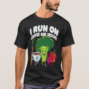 Ich Laufe Auf Kaffee Und Gemüse Veganer Läufer Veg T-Shirt