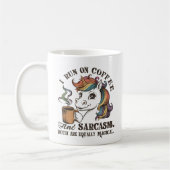 Ich laufe auf Kaffee und Sarcasm Kaffeetasse (Links)