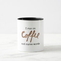 Ich laufe auf Kaffee und verfluche Worte lustig
