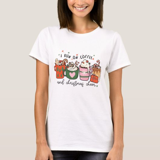 Ich laufe auf Kaffee Weihnachten Chef Funny Weihna T-Shirt (Vorderseite)