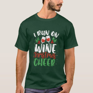 Ich laufe auf Wein und Weihnachten heiße Weihnacht T-Shirt
