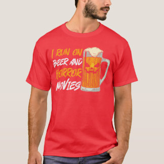 Ich laufe mit Bier und Horrorfilmen Zitat für eine T-Shirt