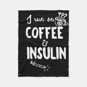 Ich laufe mit Kaffee und Insulin Fun Diabetes Awar Fleecedecke