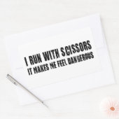 Ich laufe mit Scheren. Es macht mich gefährlich Rechteckiger Aufkleber (Umschlag)