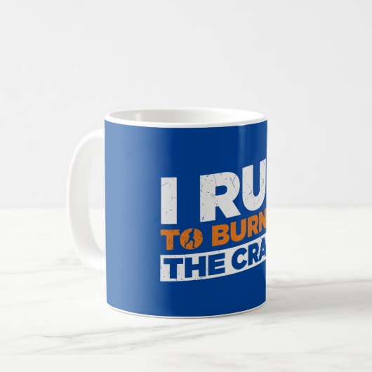 Ich laufe, um den verrückten, lustigen Lauf zu ver Kaffeetasse (Vorderseite Links)