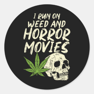Ich laufe Weh-Horror-Filme Skull Fun Halloween Sto Runder Aufkleber