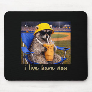 Ich lebe hier Waschbär Kaffee Lustiger Baseball So Mousepad