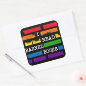 Ich lese "Banned Books Rainbow" Quadratischer Aufkleber (Umschlag)
