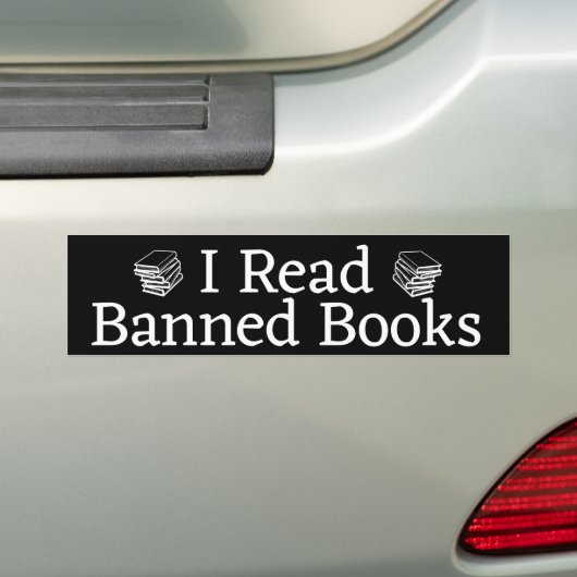 Ich lese Banned Books schwarz und weiß Autoaufkleber (Auf Auto)