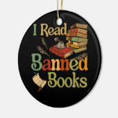 Ich lese den bibliothekarischen Reader "Banned Boo Keramik Ornament (Links)