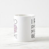 Ich lese über meine Schlafenszeit hinaus Kaffeetasse (Mittel)