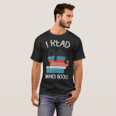 Ich lese verbotene Bücher Black Cat Reader Bibliot T-Shirt (Vorne ganz)