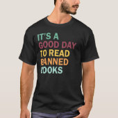 Ich lese verbotene Bücher, die Bookworm lesen T-Shirt (Vorderseite)