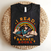 Ich lese verbotene Bücher, die Regenbogen-Retro-Mä Tri-Blend Shirt