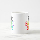 Ich lese verbotene Bücher Regenbogen Kaffeetasse (Mittel)