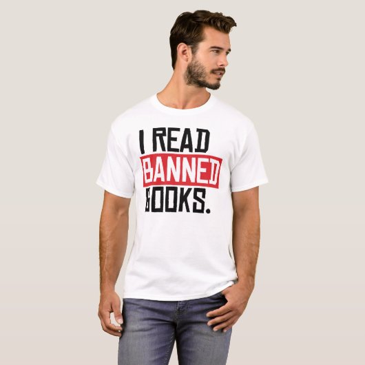 Ich lese verbotene Bücher T-Shirt (Vorne ganz)