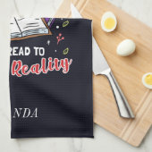 Ich lese vor der Realität Buch Nerd Personalisiert Geschirrtuch (Viertel Falte)