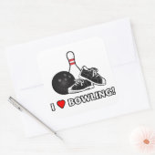 Ich Liebe Bowling mit Ball, Schuhen und Button Quadratischer Aufkleber (Umschlag)