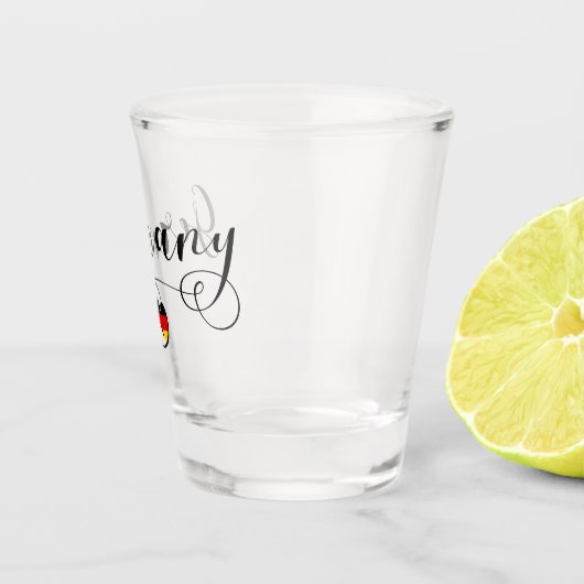 Ich Liebe Deutschland, deutsches Herz in der Flagg Schnapsglas (Rechts)