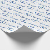 Ich Liebe dir White Blue Heart Pattern Typografie Geschenkpapier (Ecke)