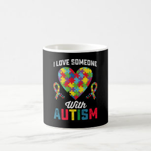 Ich liebe jemanden mit Autismus-Bewusstsein Kaffeetasse