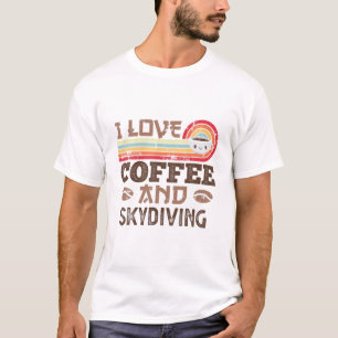 Ich liebe Kaffee und Fallschirmspringen niedlich r T-Shirt