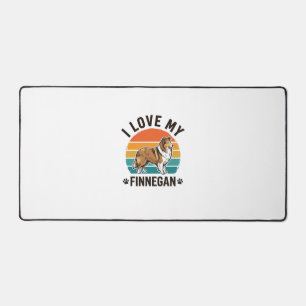 Ich liebe mein Finnegan Vintage Hundename-Shirt-De Schreibtischunterlage