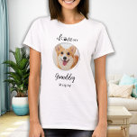 Ich Liebe Mein Großhund Personalisierten Haustier  T-Shirt<br><div class="desc">Ich Liebe meinen Großhund! ... Überraschen Sie Ihre Lieblingshündin Oma diesen Muttertag , Weihnachten oder ihren Geburtstag mit diesem super niedlichen Haustier Foto T - Shirt. Gönnen Sie Ihren Eltern und Ihren Großeltern das perfekte Geschenk mit diesem lustigen Hundeliebhaber Shirt! "I Liebe My Granddog" mit herzförmigem Foto und niedlichem Pfotendruck....</div>