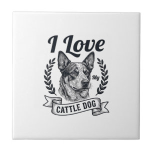 Ich liebe mein Rinderhund-Vintage-Gravurdesign_1 Fliese