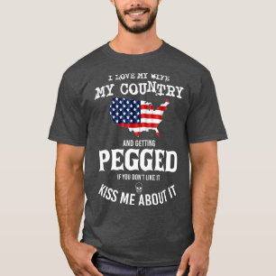 Ich liebe meine Frau, mein Land und es besorgt zu T-Shirt