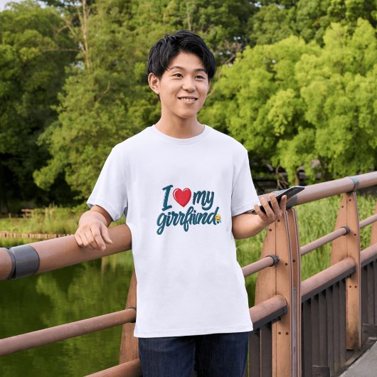 Ich Liebe meine Freundin Custom | Minimalistische  T-Shirt